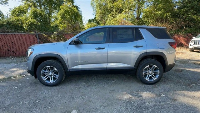 GMC Terrain Vehicle Full-screen Gallery Image 05