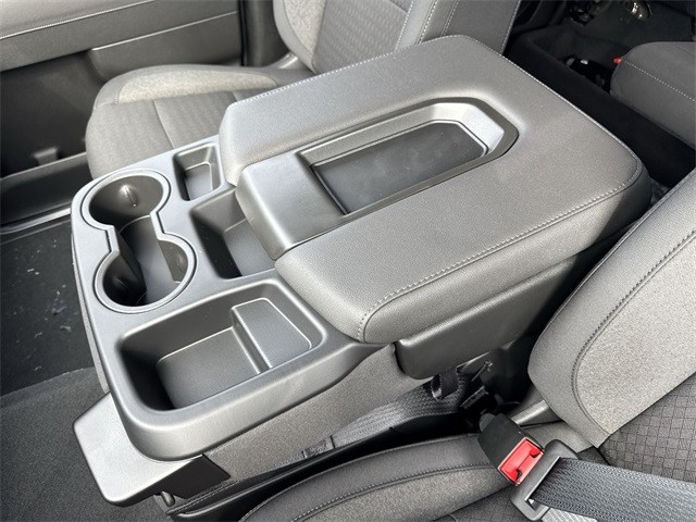 GMC Sierra 1500 Vehicle Full-screen Gallery Image 21