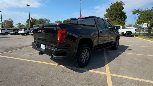 GMC Sierra 1500 Vehicle Full-screen Gallery Image 08