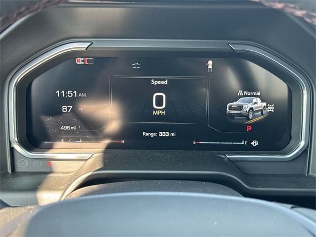 GMC Sierra 1500 Vehicle Full-screen Gallery Image 15