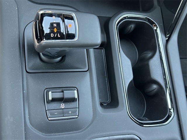 GMC Sierra 1500 Vehicle Full-screen Gallery Image 20