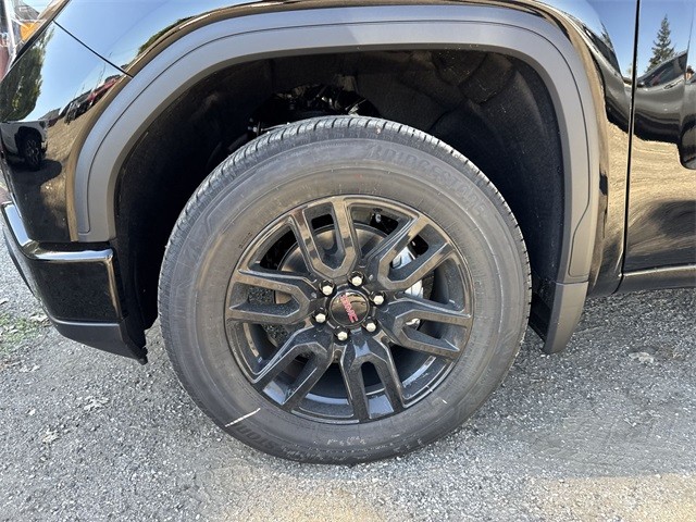 GMC Sierra 1500 Vehicle Full-screen Gallery Image 10