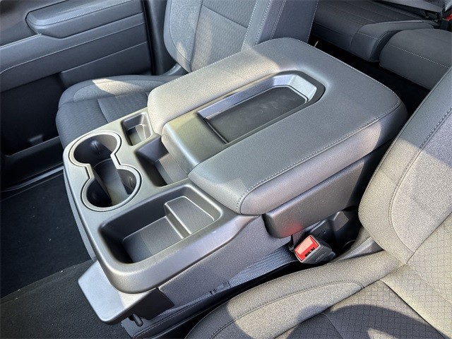 GMC Sierra 1500 Vehicle Full-screen Gallery Image 21