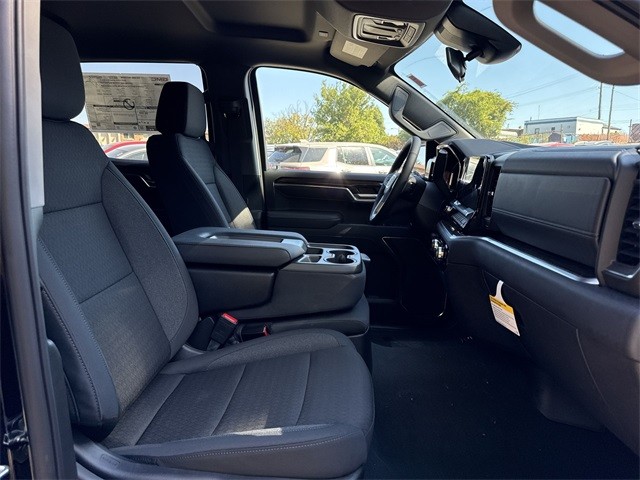 GMC Sierra 1500 Vehicle Full-screen Gallery Image 24