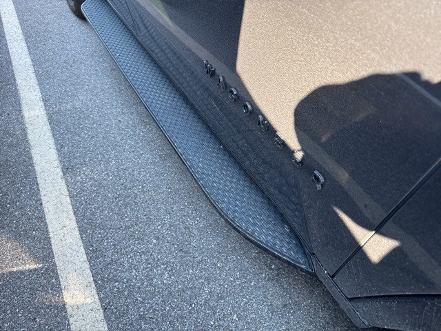 Jeep Wagoneer Vehicle Full-screen Gallery Image 10