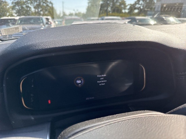 Jeep Wagoneer Vehicle Full-screen Gallery Image 18