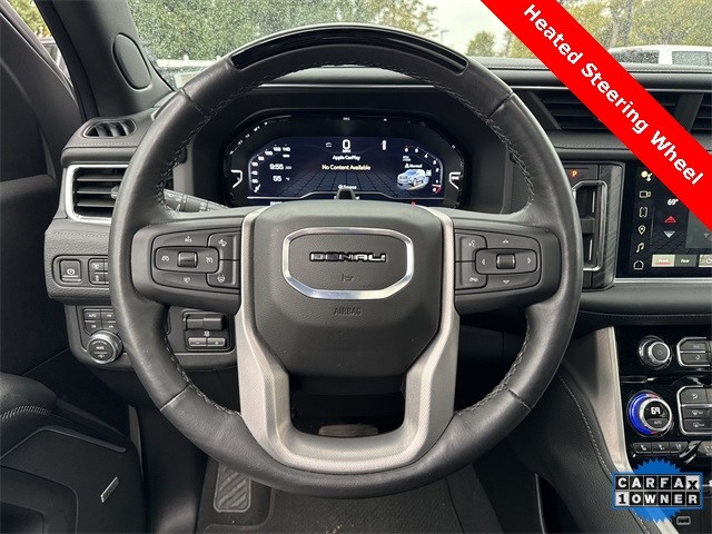 GMC Yukon Vehicle Full-screen Gallery Image 14