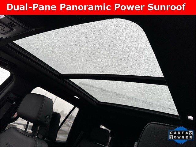 GMC Yukon Vehicle Full-screen Gallery Image 23