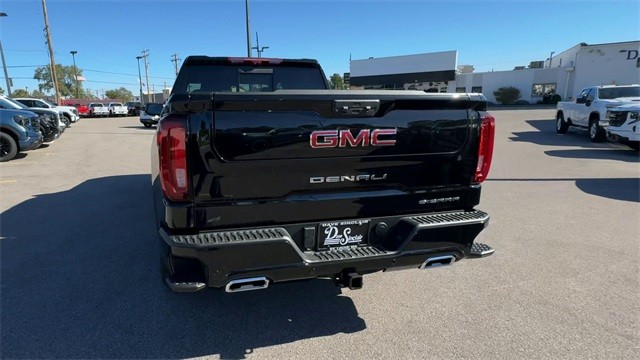 GMC Sierra 1500 Vehicle Full-screen Gallery Image 07