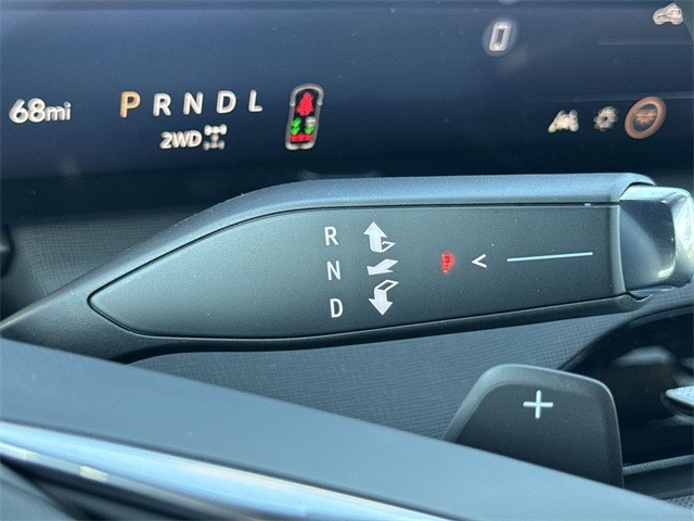 Buick Enclave Vehicle Full-screen Gallery Image 20