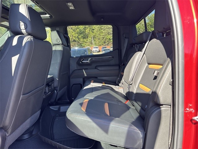 GMC Sierra 1500 Vehicle Full-screen Gallery Image 23