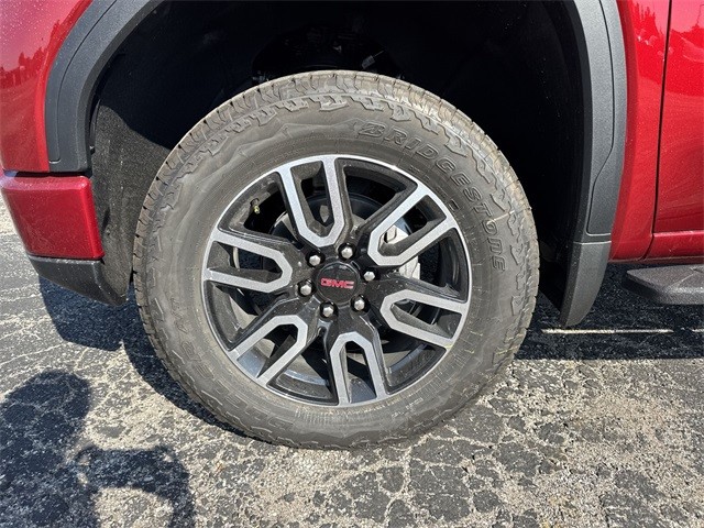 GMC Sierra 1500 Vehicle Full-screen Gallery Image 10