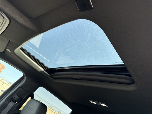 GMC Sierra 1500 Vehicle Full-screen Gallery Image 22