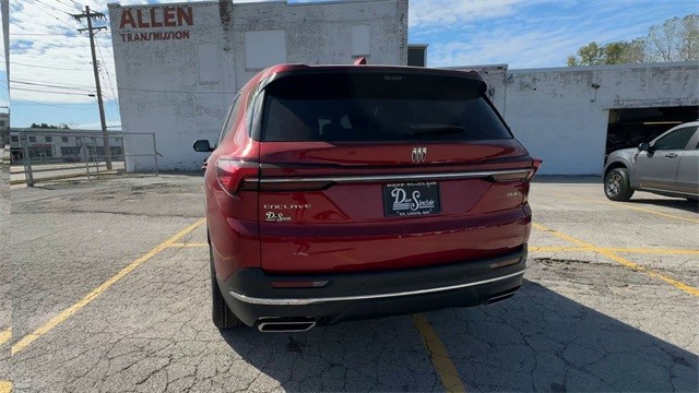 Buick Enclave Vehicle Full-screen Gallery Image 07