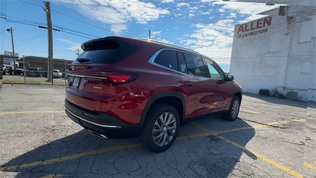 Buick Enclave Vehicle Full-screen Gallery Image 08