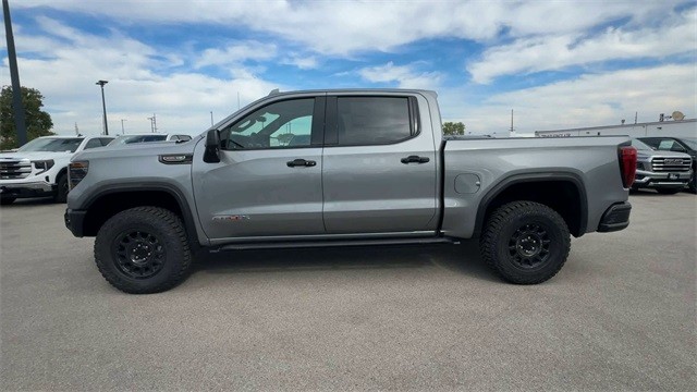 GMC Sierra 1500 Vehicle Full-screen Gallery Image 05