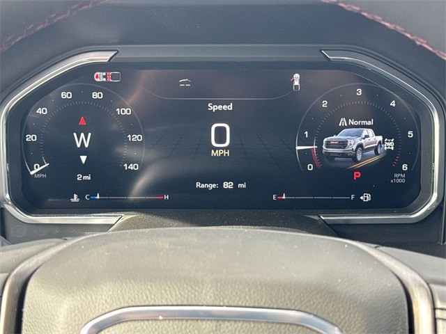 GMC Sierra 1500 Vehicle Full-screen Gallery Image 15