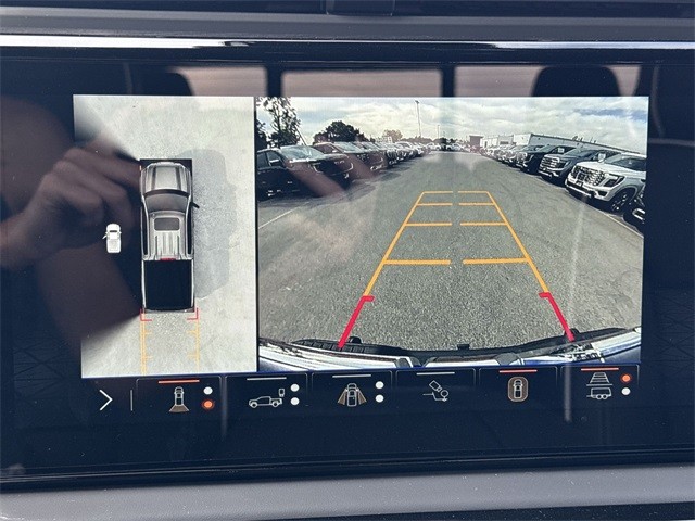 GMC Sierra 1500 Vehicle Full-screen Gallery Image 17