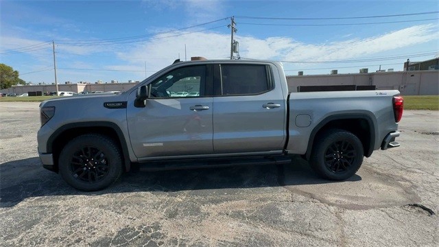 GMC Sierra 1500 Vehicle Full-screen Gallery Image 05