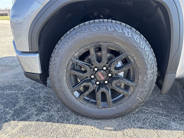 GMC Sierra 1500 Vehicle Full-screen Gallery Image 10