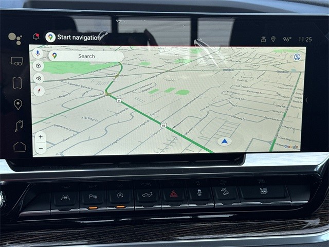 GMC Sierra 1500 Vehicle Full-screen Gallery Image 18