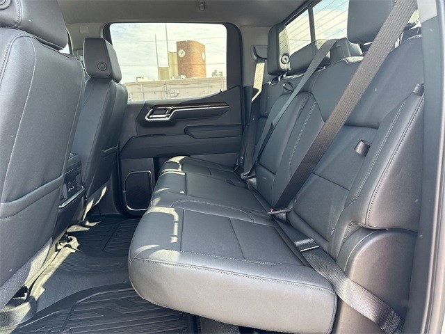 GMC Sierra 1500 Vehicle Full-screen Gallery Image 22