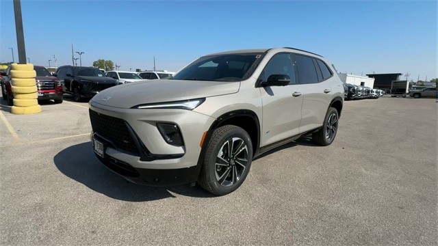 Buick Enclave Vehicle Full-screen Gallery Image 04