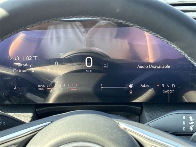 Buick Enclave Vehicle Full-screen Gallery Image 15