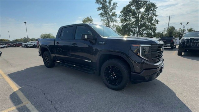 GMC Sierra 1500 Vehicle Full-screen Gallery Image 02