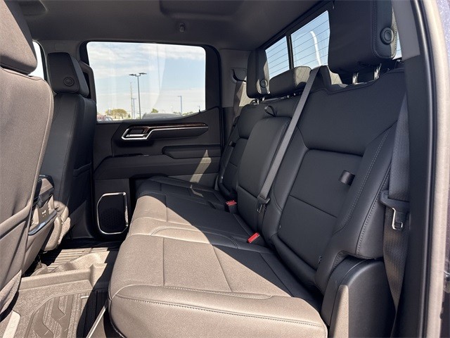 GMC Sierra 1500 Vehicle Full-screen Gallery Image 22