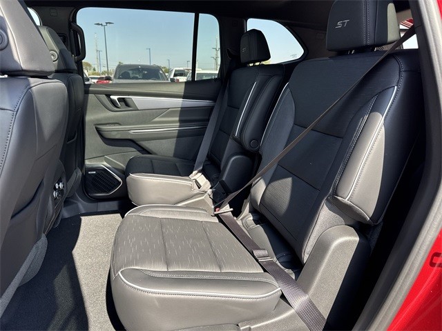 Buick Enclave Vehicle Full-screen Gallery Image 23