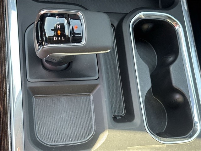 GMC Sierra 1500 Vehicle Full-screen Gallery Image 20