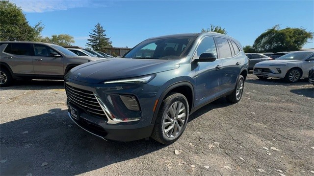 Buick Enclave Vehicle Full-screen Gallery Image 04