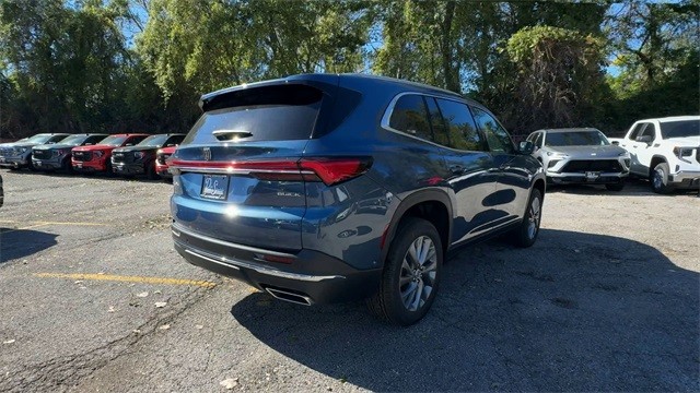 Buick Enclave Vehicle Full-screen Gallery Image 08