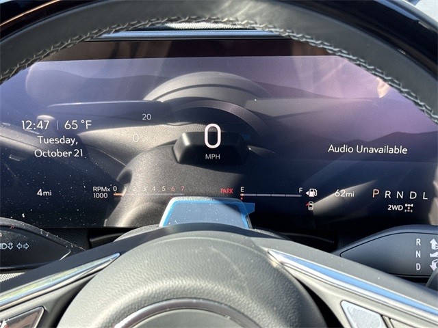 Buick Enclave Vehicle Full-screen Gallery Image 15