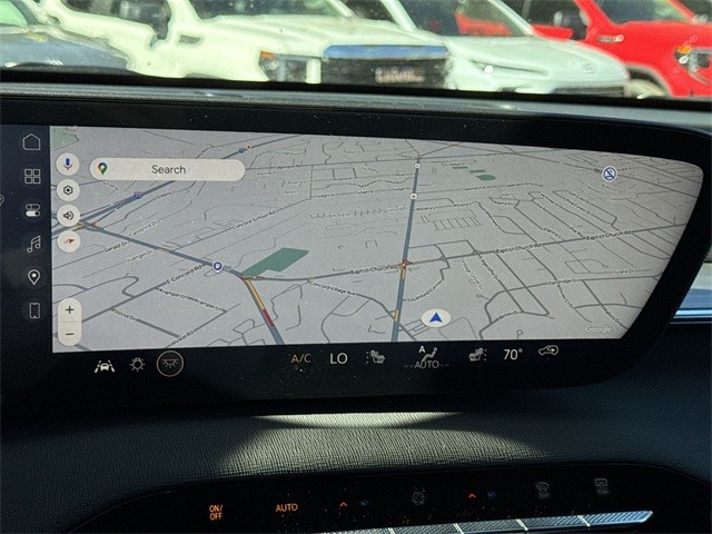 Buick Enclave Vehicle Full-screen Gallery Image 18