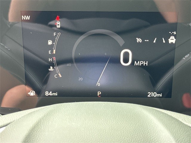 Buick Encore GX Vehicle Full-screen Gallery Image 15