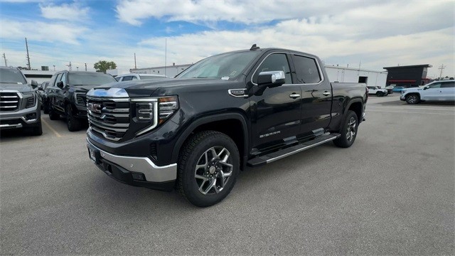 GMC Sierra 1500 Vehicle Full-screen Gallery Image 04