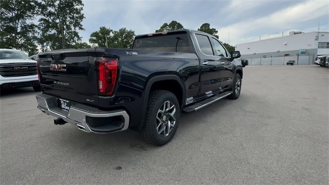 GMC Sierra 1500 Vehicle Full-screen Gallery Image 08