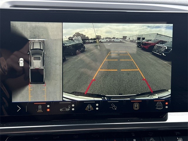 GMC Sierra 1500 Vehicle Full-screen Gallery Image 17