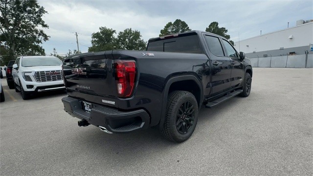 GMC Sierra 1500 Vehicle Full-screen Gallery Image 08