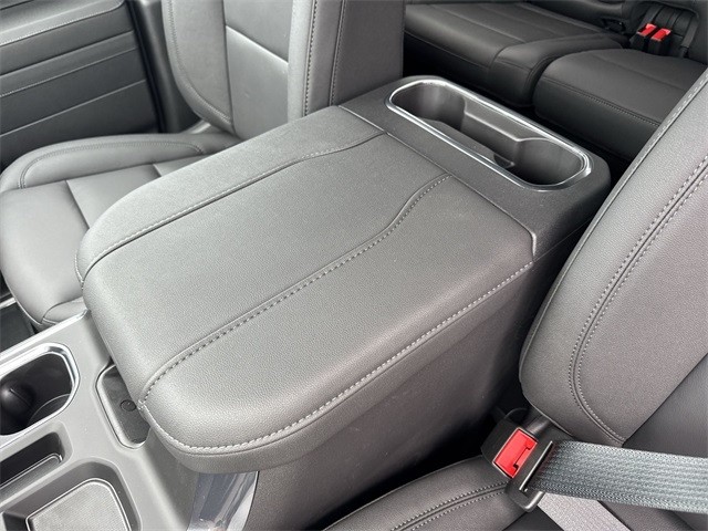 GMC Sierra 1500 Vehicle Full-screen Gallery Image 21