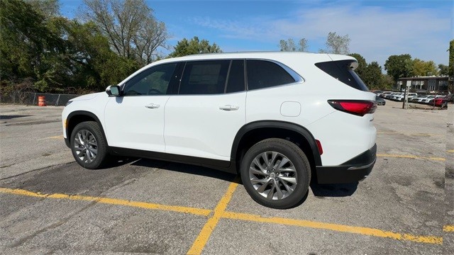 Buick Enclave Vehicle Full-screen Gallery Image 06