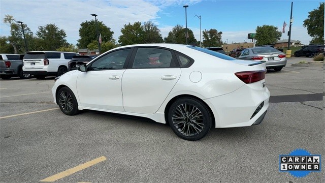 Kia Forte Vehicle Full-screen Gallery Image 07