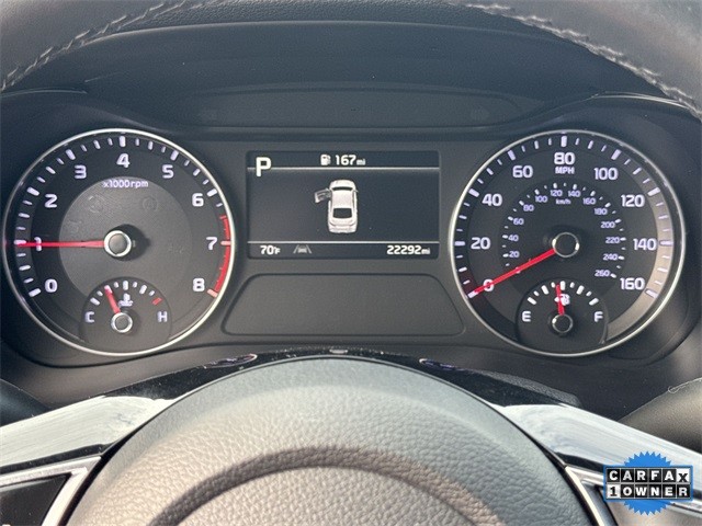 Kia Forte Vehicle Full-screen Gallery Image 15