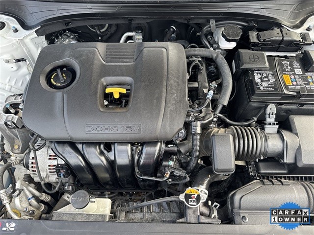 Kia Forte Vehicle Full-screen Gallery Image 34