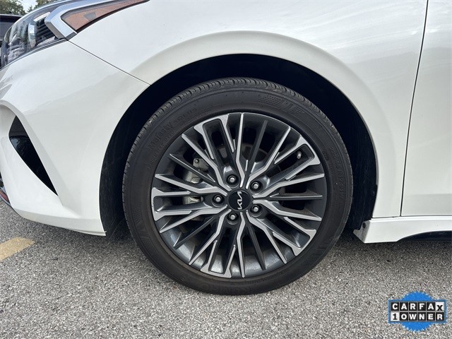 Kia Forte Vehicle Full-screen Gallery Image 37