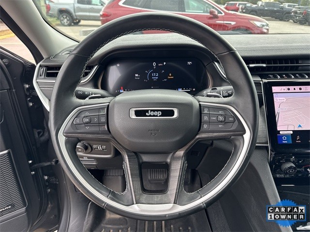 Jeep Grand Cherokee L Vehicle Full-screen Gallery Image 14