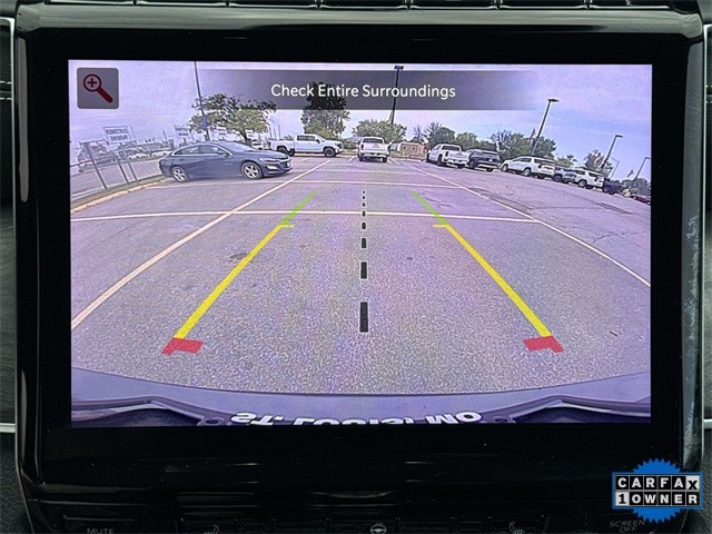 Jeep Grand Cherokee L Vehicle Full-screen Gallery Image 19