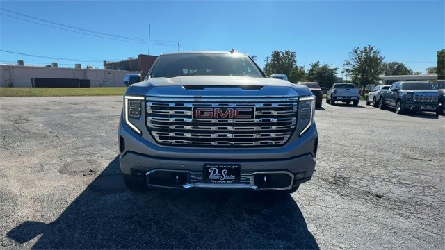 GMC Sierra 1500 Vehicle Full-screen Gallery Image 03